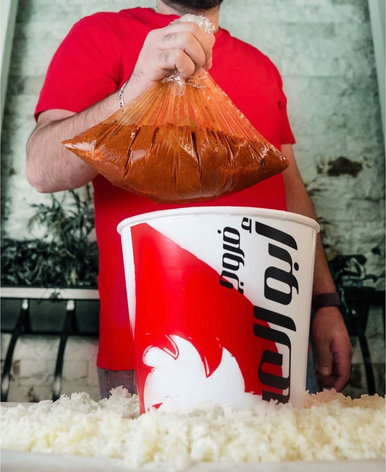 سطل فروج كامل سبايسي